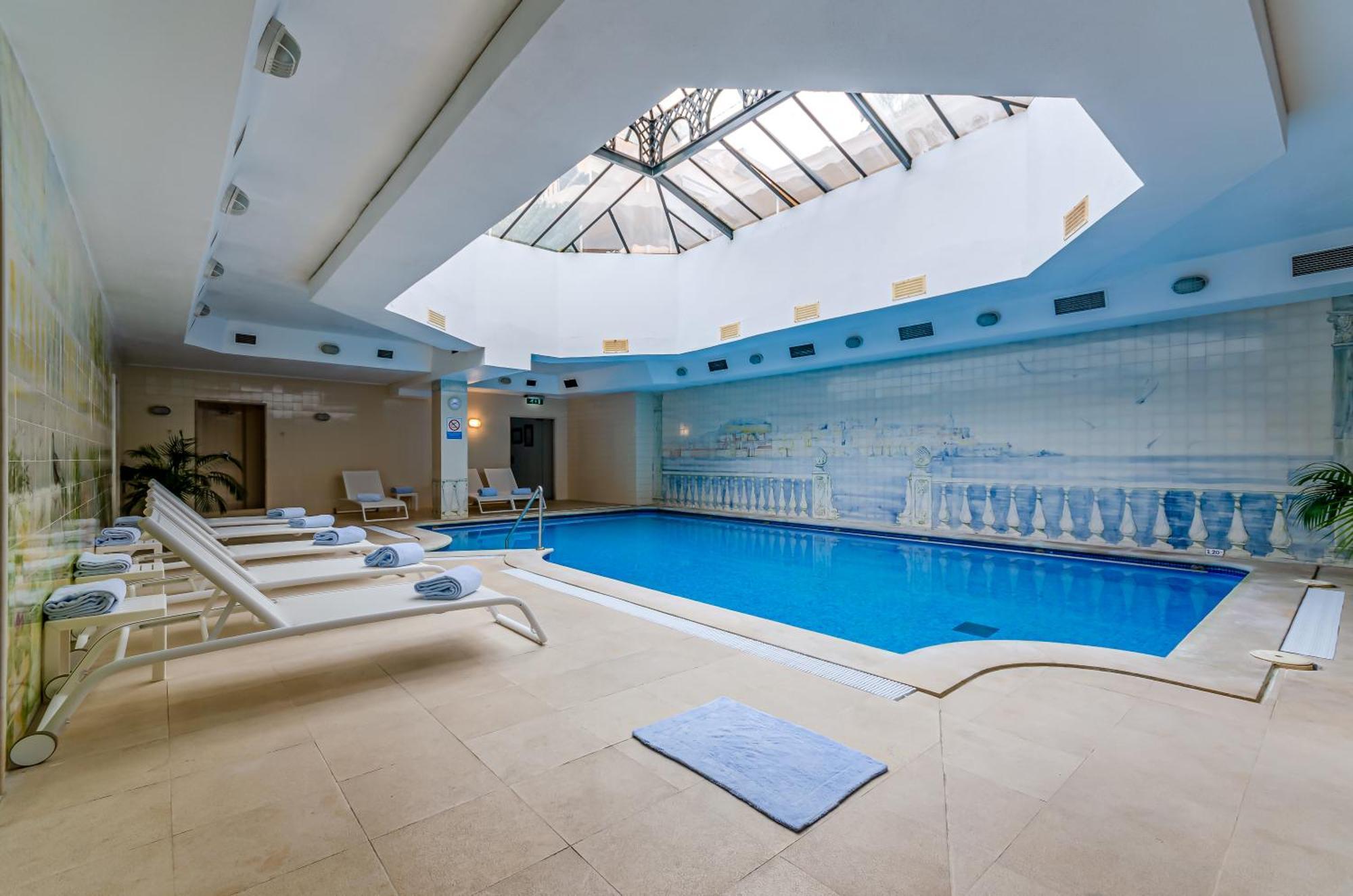 ליסבון Olissippo Lapa Palace - The Leading Hotels Of The World מראה חיצוני תמונה