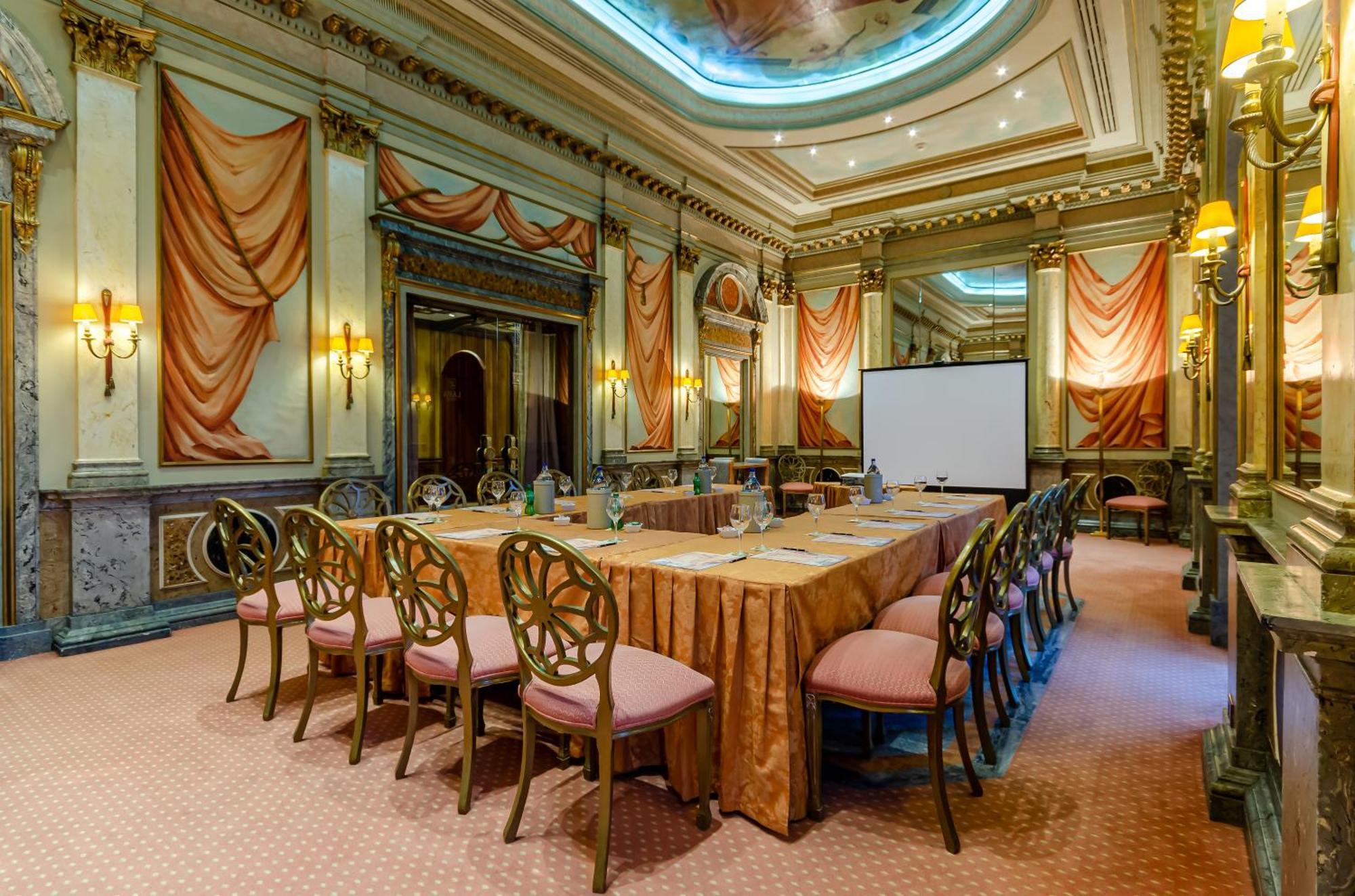 ליסבון Olissippo Lapa Palace - The Leading Hotels Of The World מראה חיצוני תמונה