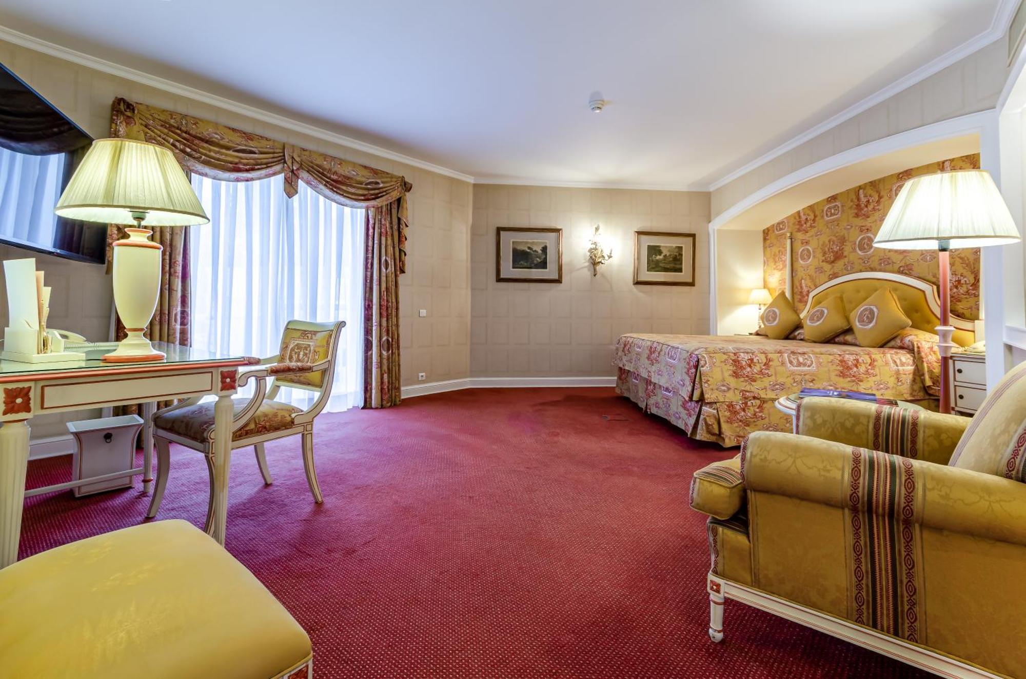ליסבון Olissippo Lapa Palace - The Leading Hotels Of The World מראה חיצוני תמונה