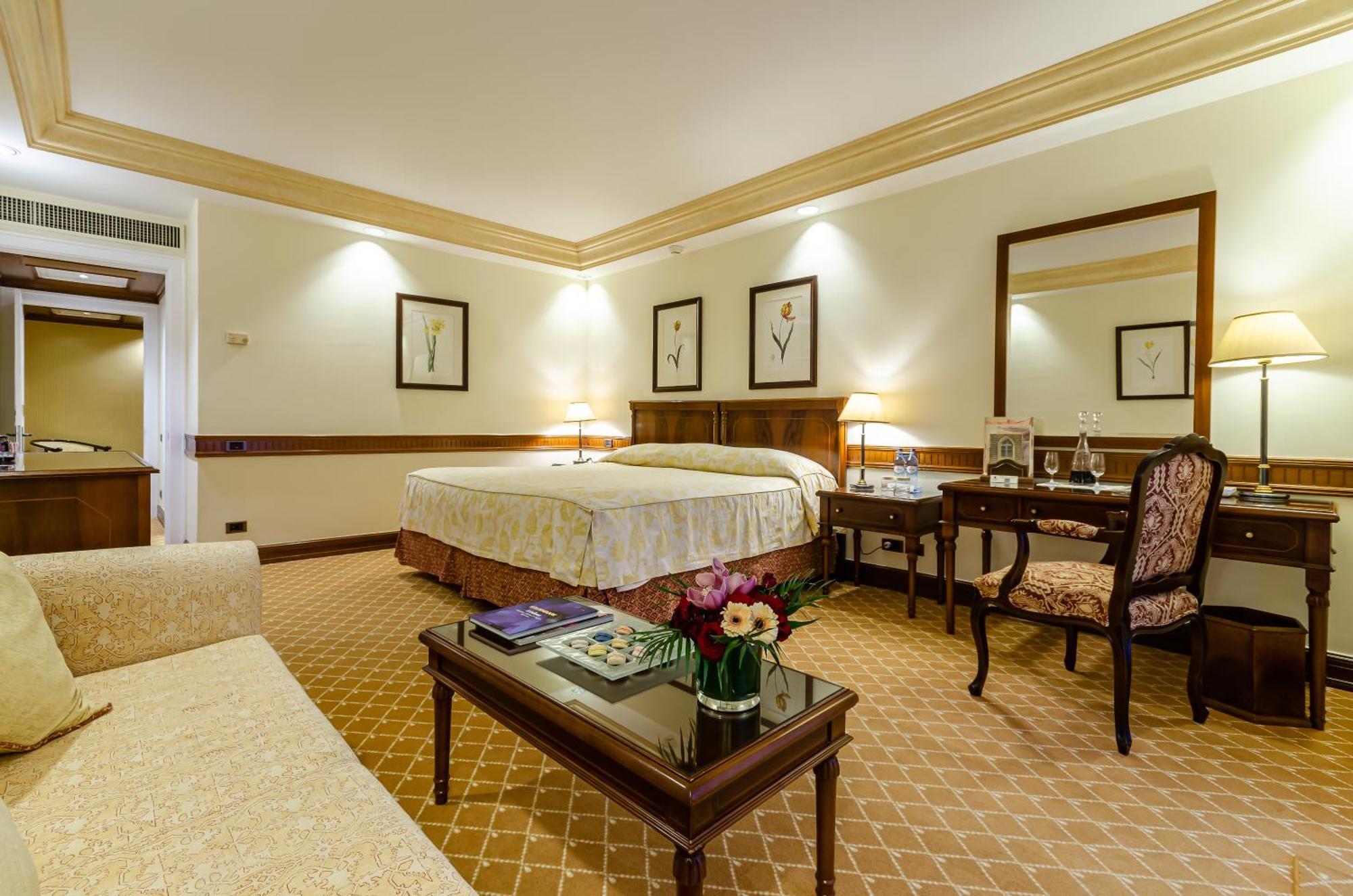 ליסבון Olissippo Lapa Palace - The Leading Hotels Of The World מראה חיצוני תמונה