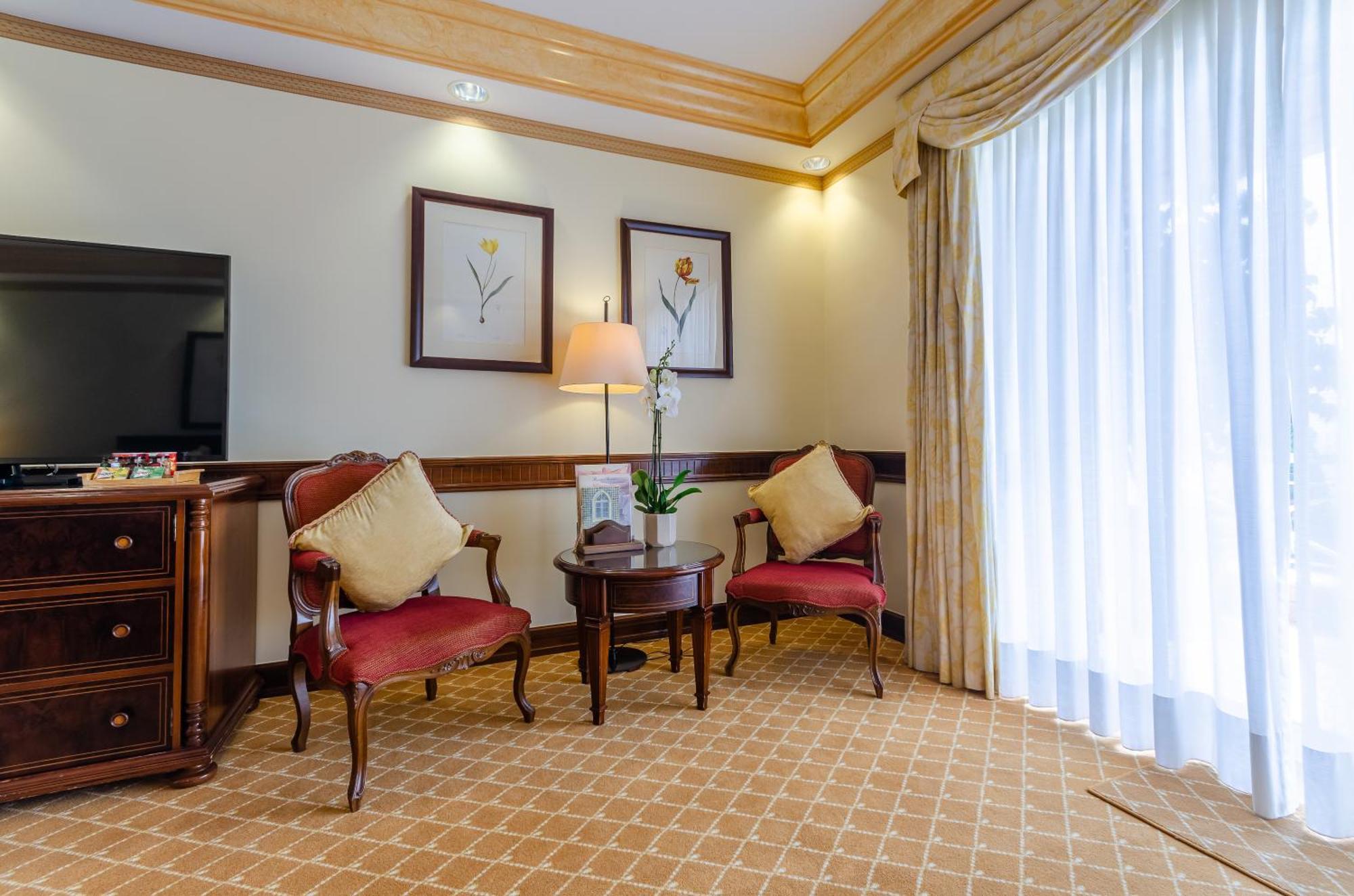 ליסבון Olissippo Lapa Palace - The Leading Hotels Of The World מראה חיצוני תמונה