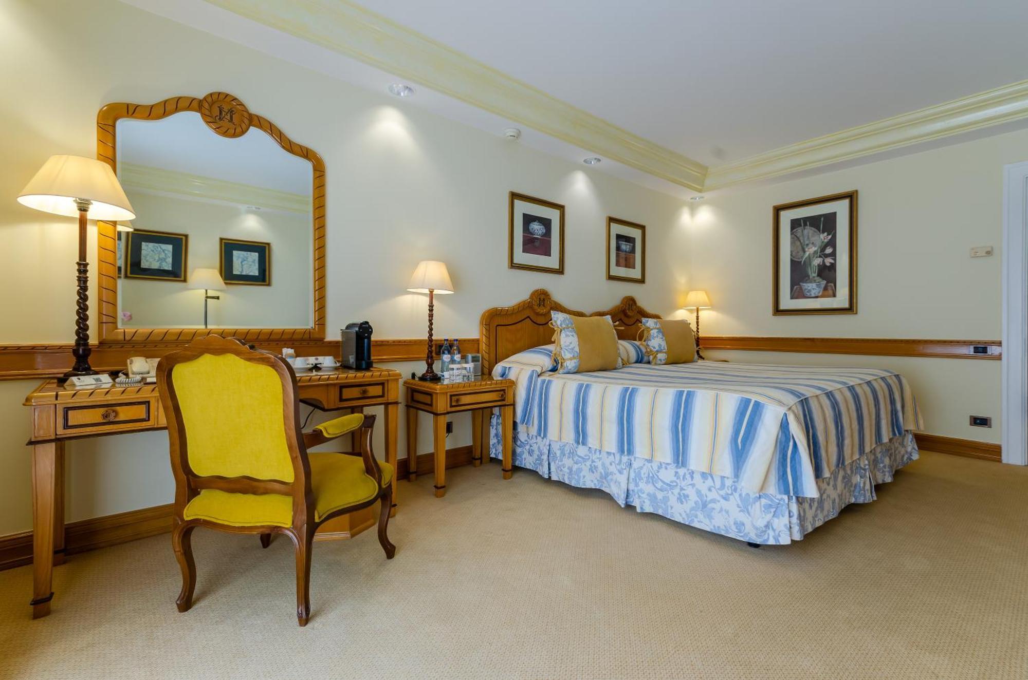 ליסבון Olissippo Lapa Palace - The Leading Hotels Of The World מראה חיצוני תמונה