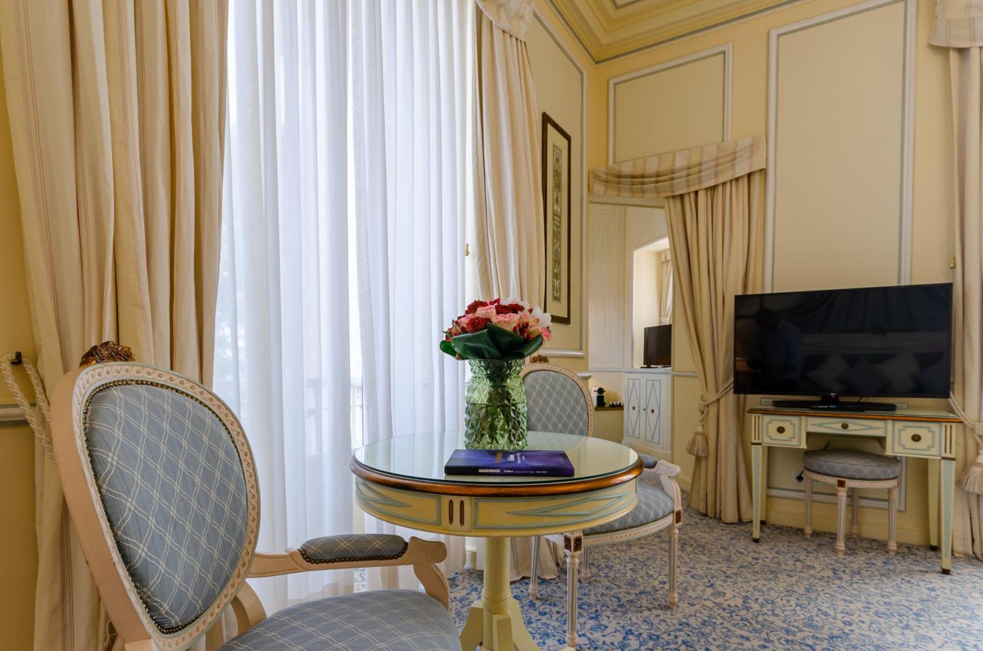 ליסבון Olissippo Lapa Palace - The Leading Hotels Of The World מראה חיצוני תמונה